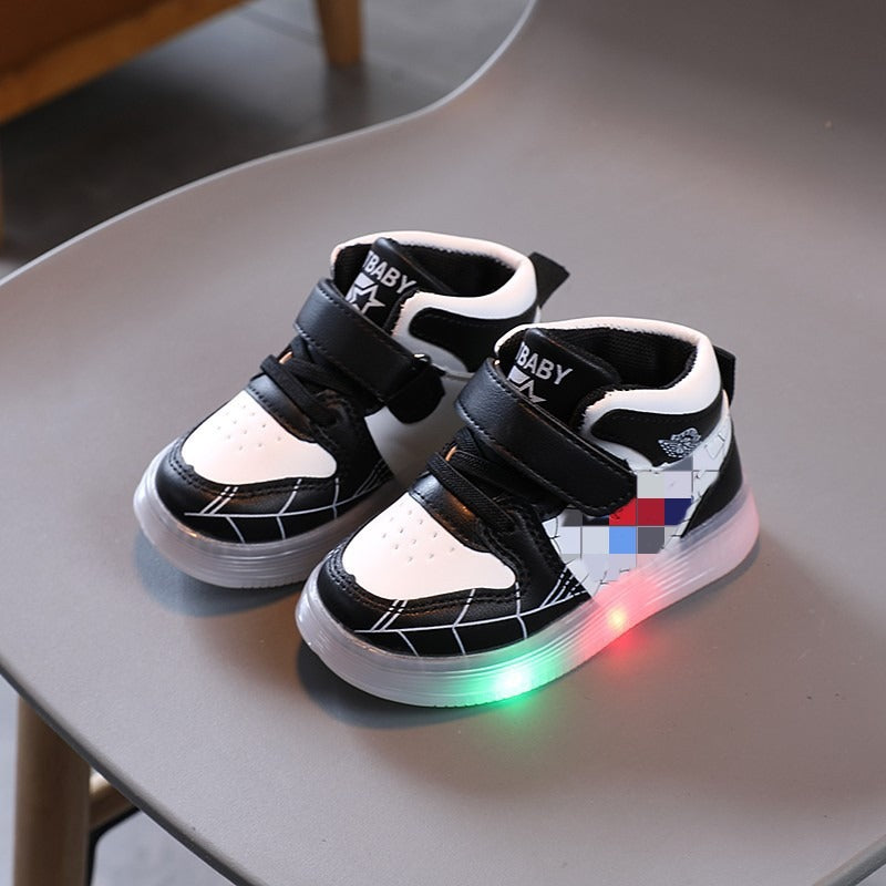 Luminous casual shoes, baby soft soled shoes, luminous shoes, boys and girls.
